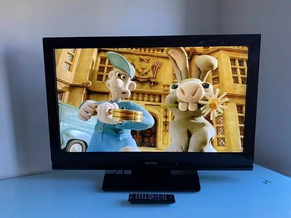 toshiba 37 widescreen tv