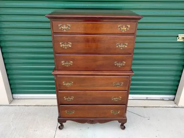 Beautiful 1940s/1950s Genuine Mahogany Tall Chest - Hungerford Furn!