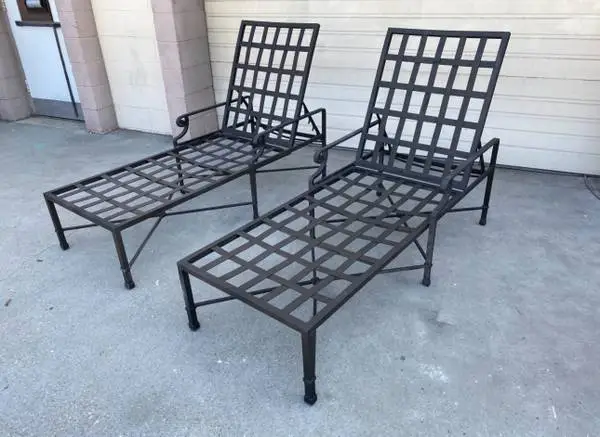 BROWN JORDAN VENETIAN CHAISE LOUNGE