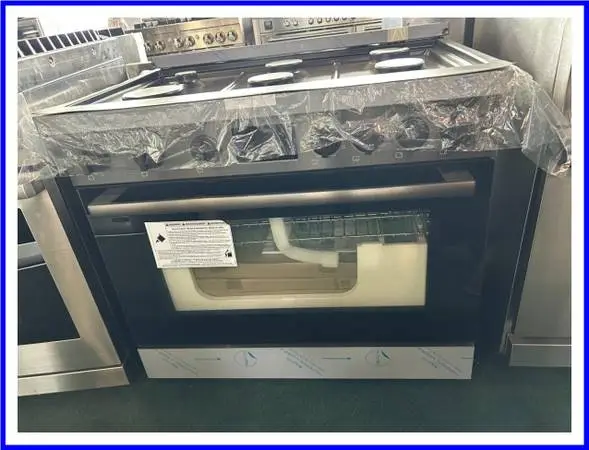Bosch 800 Series Freestanding Dual Fuel Convection Range Black