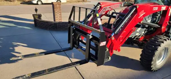 Skid Steer Pallet Forks