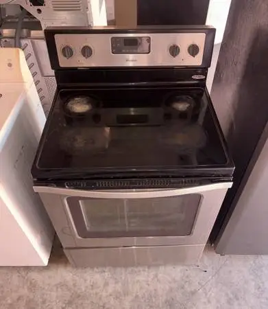 Whirlpool Stainless Steel Electric Flat Top Stove Oven Range