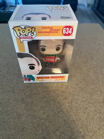 Funko Pop! Vinyl: Mister Rogers Neighborhood 634 Mr. Rogers Figure
