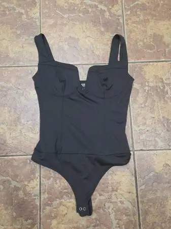 Like New Express Black Body Contour Thong Bodysuit Size Small
