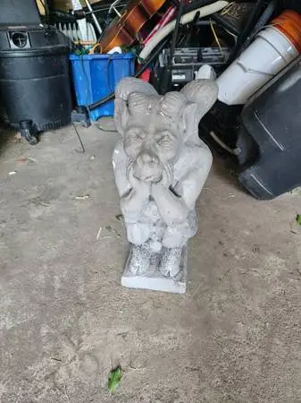AROUND 2FT HIGH GARGOYLE