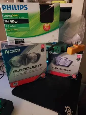 2 Brand New Lithonia outdoor security / flood light fixtures + extras