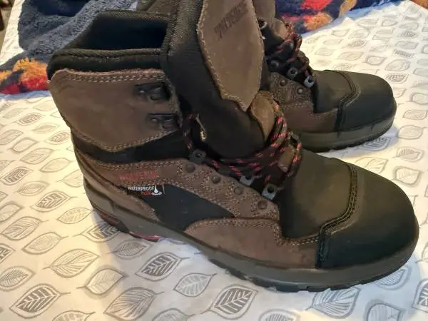 Wolverine boots (brand new)