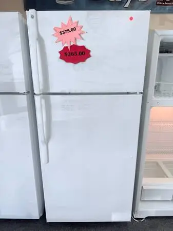 GE Apartment Refrigerator ALKA #8114 -6 months warranty