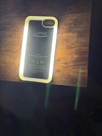 iPhone flashlight case