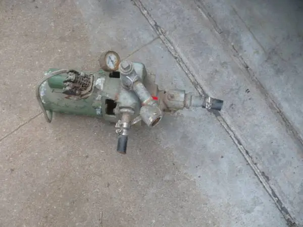 Well pump and motor