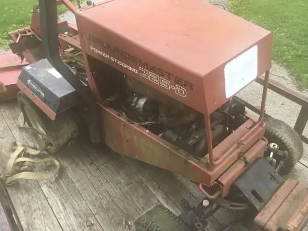 Toro Groundsmaster 325D 4x4 For Parts