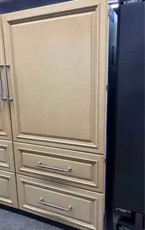 SUBZERO REFRIGERATOR RIGHT HINGE PANEL-READY