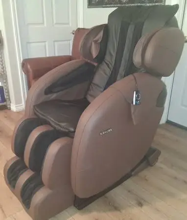 Kahuna zero gravity massage chair