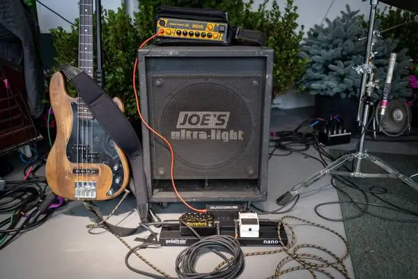 RARE - JOES ultra-light 15” bass cabinet