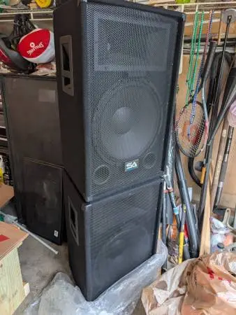 Seismic SA-15T Speaker Pair