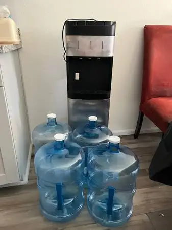 5 gallon water dispenser