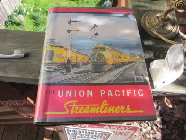 Vintage Union Pacific Streamliners Book
