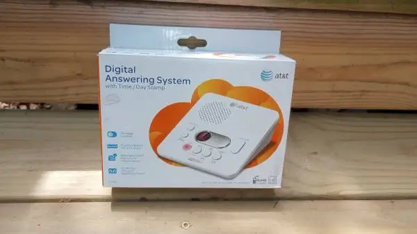 AT&T Digital Answering System White 1740 NEW