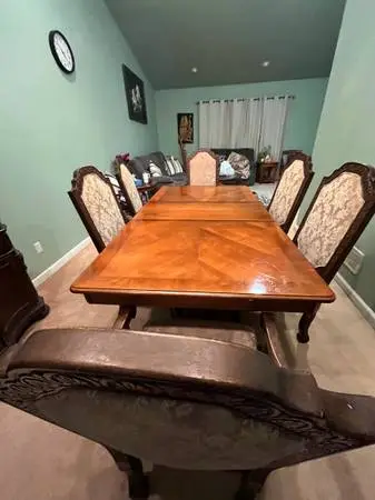 Dining set