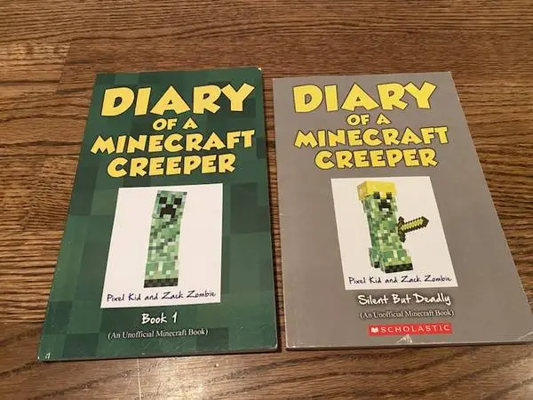 (*-*) DIARY OF A MINECRAFT CREEPER By ZACK ZOMBIE  Numbers 1 & 2