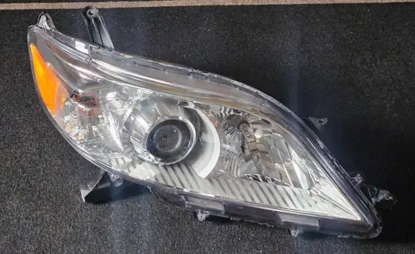 2011-2020 Toyota Sienna Headlight Assembly Factory OEM, Passenger-Side