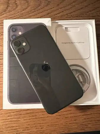 iPhone 11 64GB