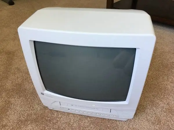 GE 13 CRT TV/VCR 13TVR70 Retro Game Monitor SWIVEL Mount Works Great
