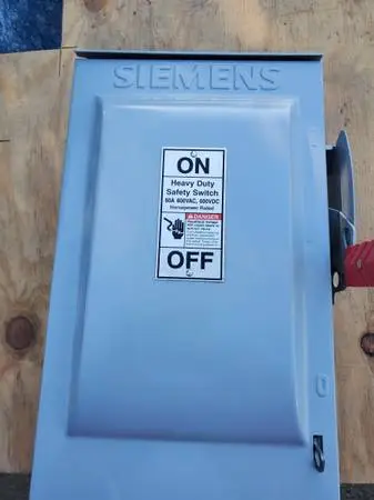 Siemens Heavy Duty Fusible Safety Switch 60A 600VAC