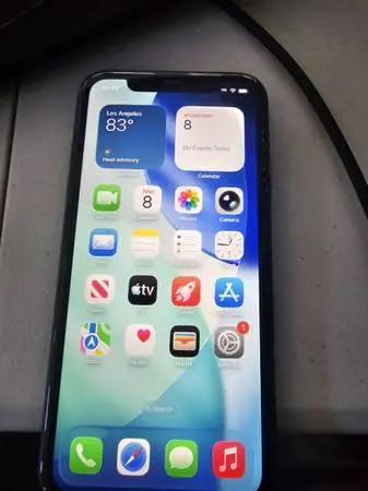 iPhone 11 Unlocked work with all networks