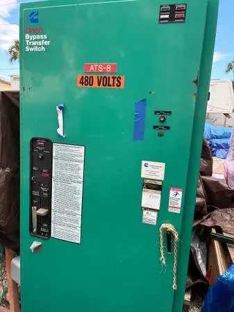 Onan Transfer switch 400A
