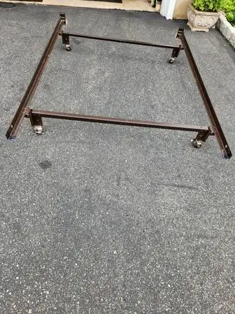 Bedframe Adjustable To Twin, Full or Queen on Rollers