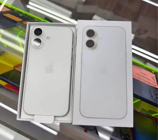 IPhone 16 Unlocked 10/10 condition