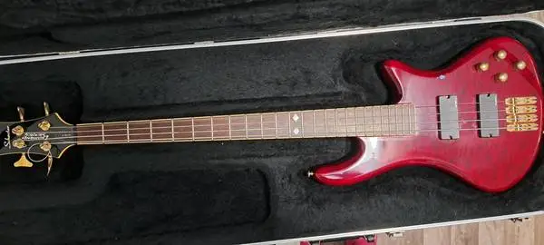Schecter  bass diamond series