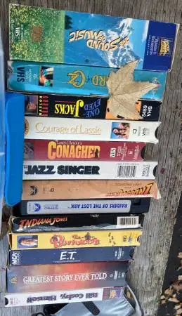 BUNCH OF VHS TAPE MOVES FOR $10 VERY COOL MOVIES