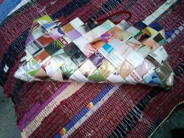 Eco-friendly/Hand made woven wrapper clutch/pouch