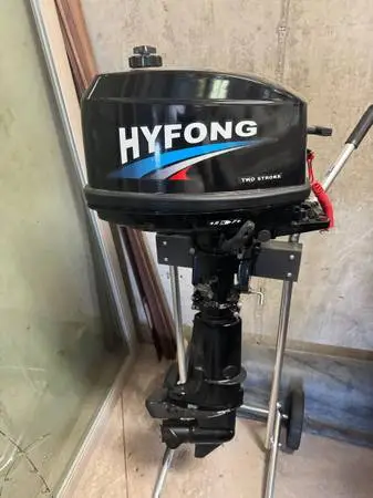 Hyfong 2 stroke outboard motor FOR SALE