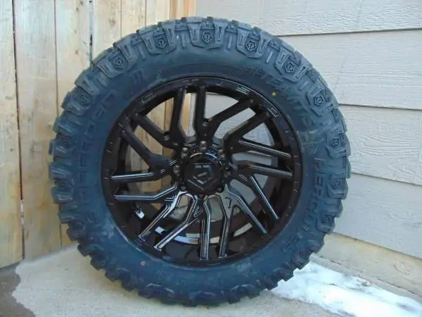 22X10 TIS Gloss Black Rims LT 37 13.50 22 TIS MT *8X6.5*8X170* *-19MM*