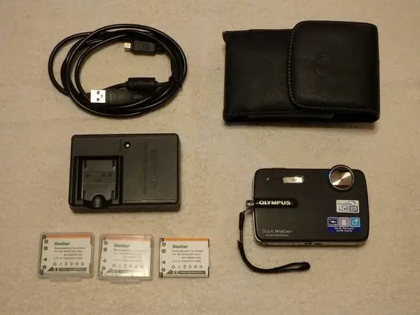 Olympus Stylus 550 WP  water proof camera