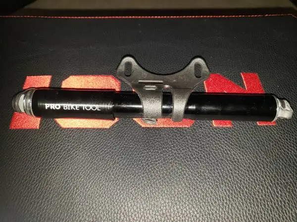 Brads Barn Finds! Pro Bike Tool tire Pump