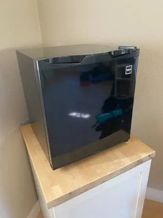 Brand New Mini Fridge (Commercial Grade)