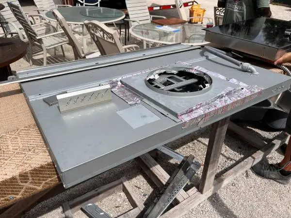 45W SS Wolf Downdraft Ventilation System 3-Speed Model #DD45 Used