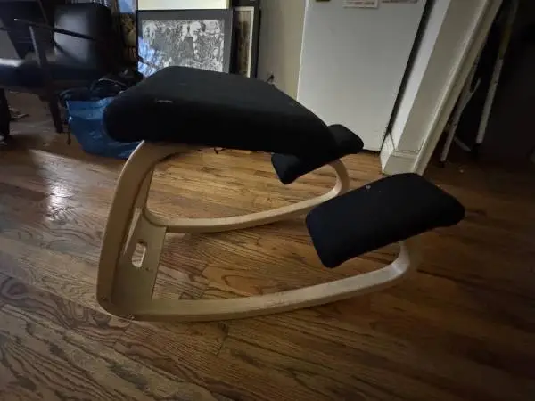 Authentic Varier Variable Balans Kneeling Chair - Great Ergonomic Supp