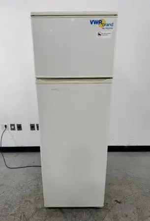 VWR Commercial Freezer / Refrigerator R415GA14