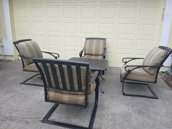 ROCKER/BOUNCE PATIO CONVERSATION SET