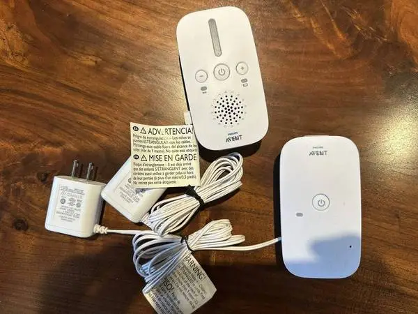 Philips Avent SCD502 DECT Audio Baby Monitor - Tested, Like New
