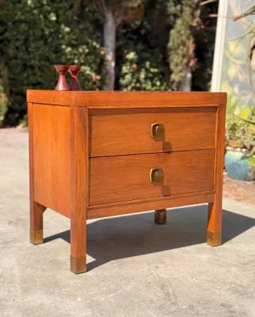 Mid Century Modern Vintage 1960s Stanley Walnut 2 Drawer Nightstand