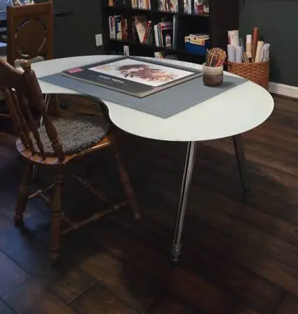 IKEA GALANT Kidney-Shaped Glass Table Desk