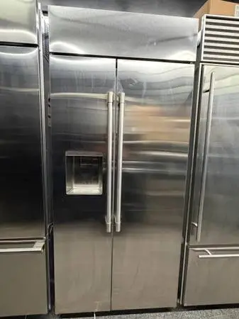 STAINLESS STEEL MONOGRAM FRIDGE 36 INCH