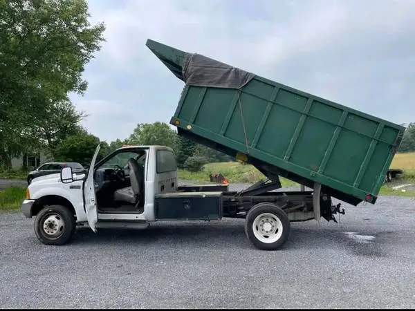 24 HOURS JUNK/TRASH REMOVAL/ CLEAN OUT AND MOVING Help 443 854 9591