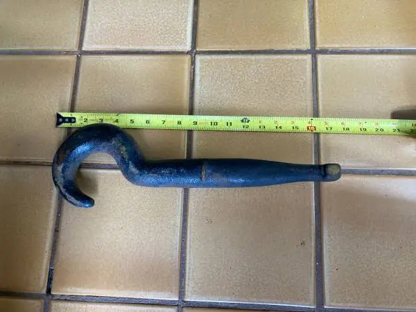 Freightliner Tow hook